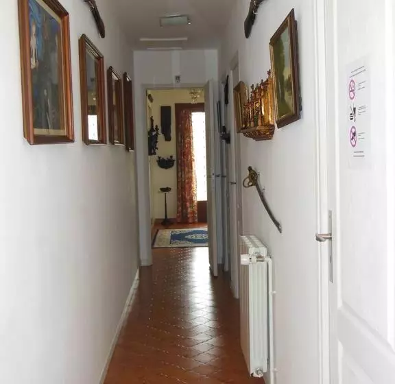 تختخواب و صبحانه ô Doux S Home
