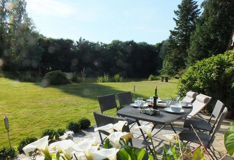 צימר Gites De Lenvos