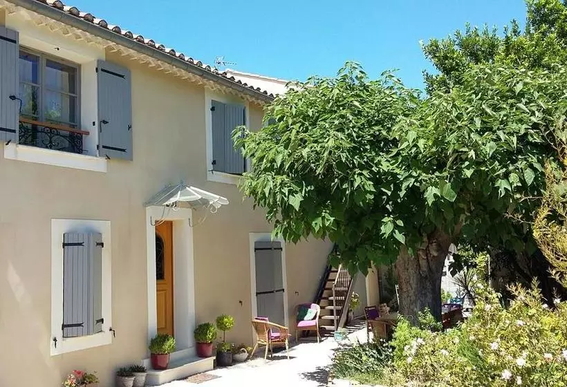 Aamiaismajoitus (B&B) La Dentellière