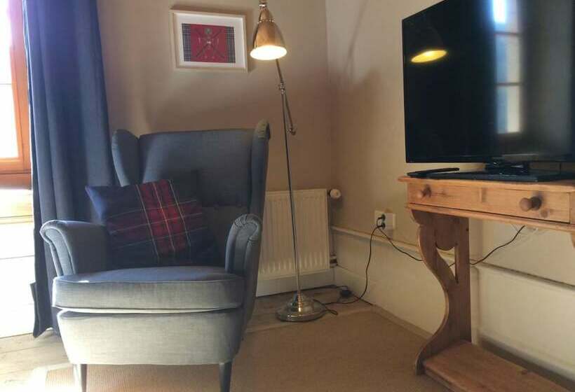 住宿加早餐  Chambre D Hotes La Marténie