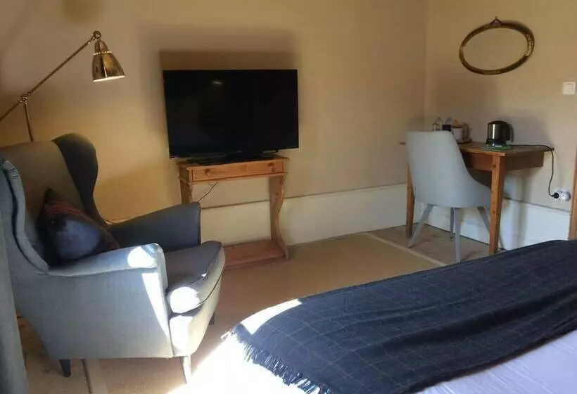 ベッドアンドブレックファースト Chambre D Hotes La Marténie