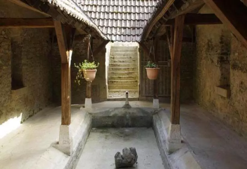ベッドアンドブレックファースト Le Clos Du Murier