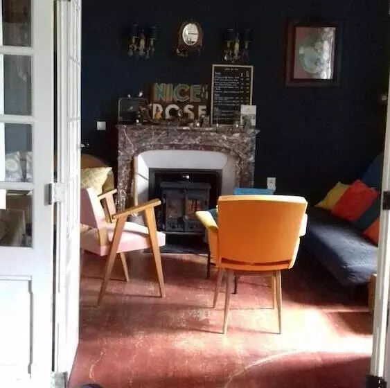 Bed and Breakfast Maison Volière