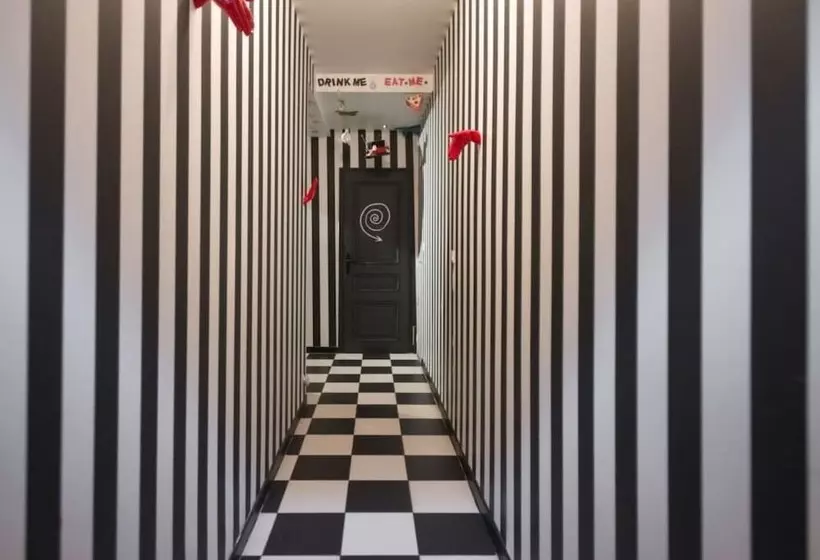 تختخواب و صبحانه Suivez Le Lapin Blanc Bb Chambres D Hôtes