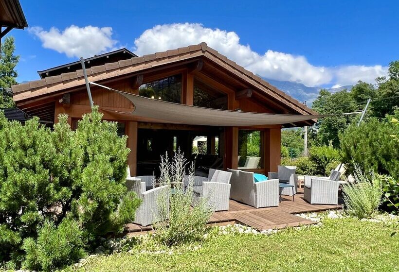 فندق Chalet Hôtel Des 2 Gares