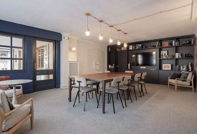 هتل Chalet Hôtel Des 2 Gares