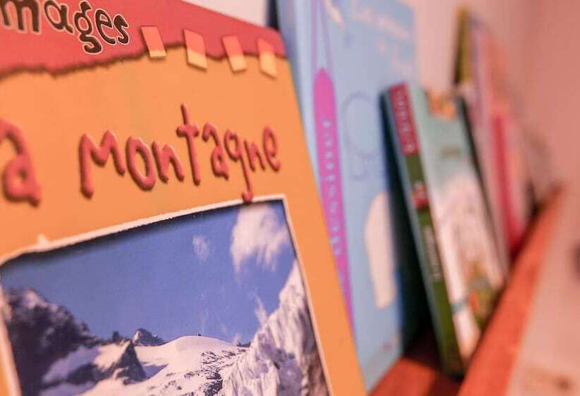 فندق Chalet Hôtel Des 2 Gares