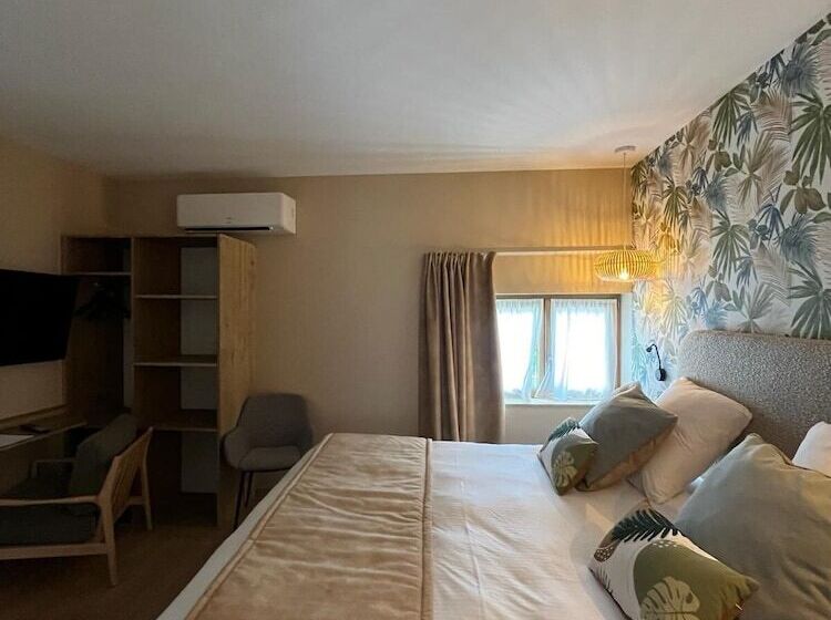 בית מלון כפרי Domaine De Suzel