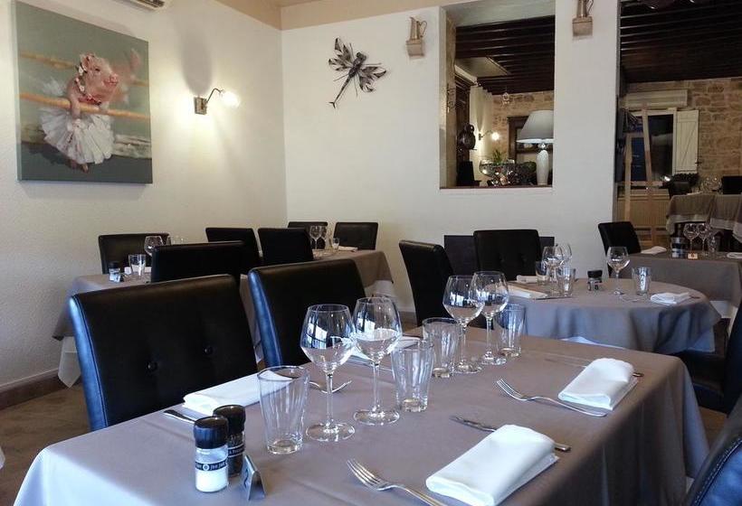 בית מלון כפרי Hôtel Du Roy