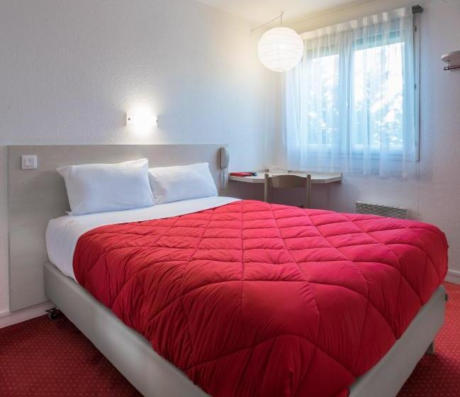 فندق Hôtel Le Relais Porte Des Alpes