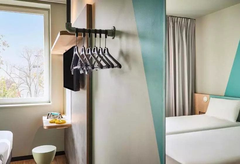 Hotelli Hôtel Ibis Budget Nantes Ouest Atlantis Couëron