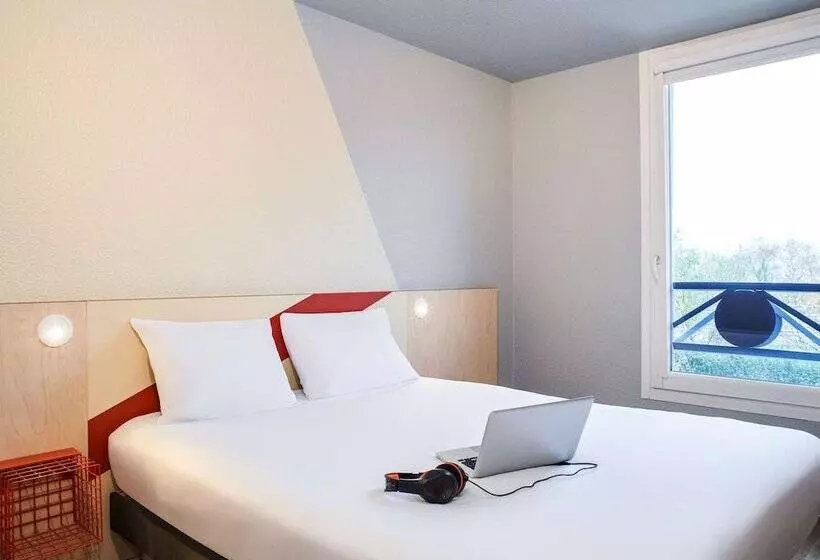 Hotelli Hôtel Ibis Budget Nantes Ouest Atlantis Couëron