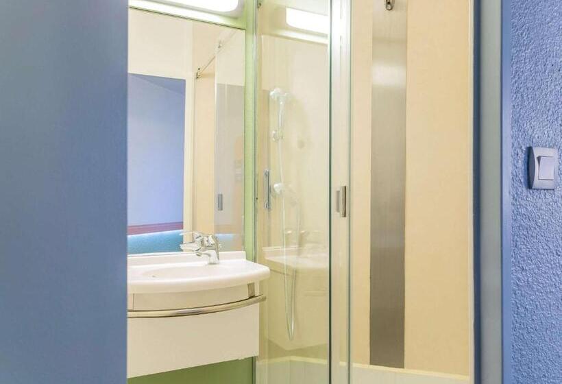 בית מלון כפרי Hôtel Ibis Budget Nantes Nord St Herblain