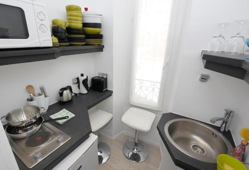 Otel Royal Bon Repos