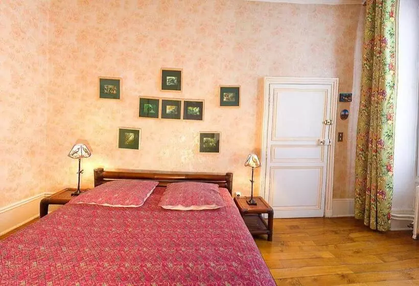 Aamiaismajoitus (B&B) Amphore Du Berry