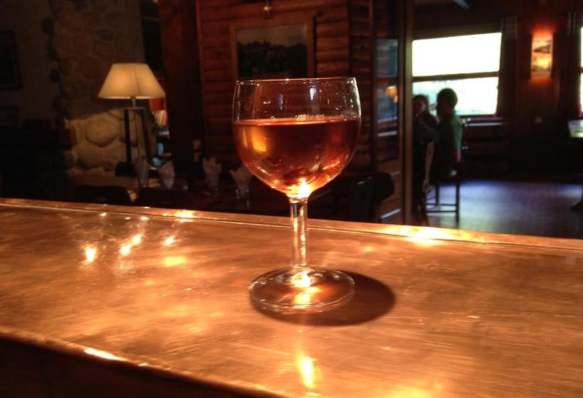 تختخواب و صبحانه Bellevue