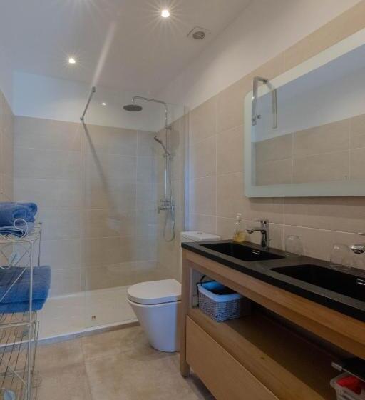 مبيت وإفطار Castel Enchanté