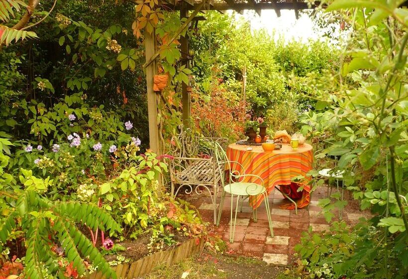 민박 Chambres Au Jardin