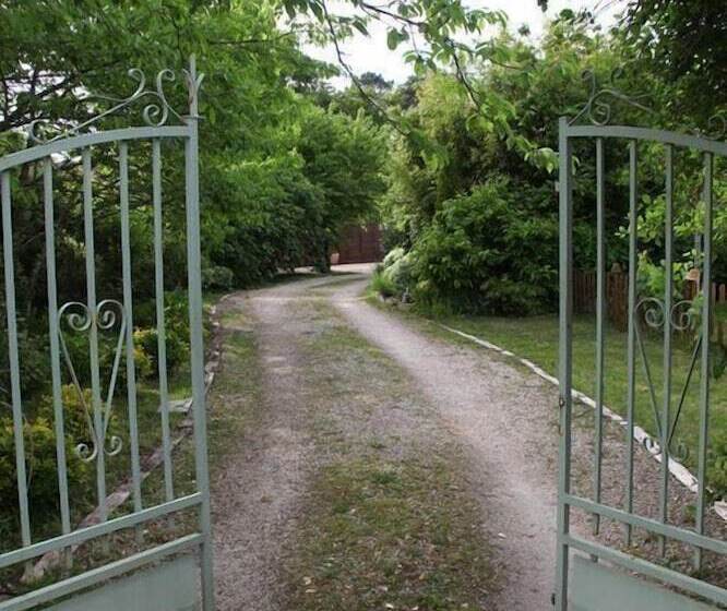 민박 Chambres Au Jardin