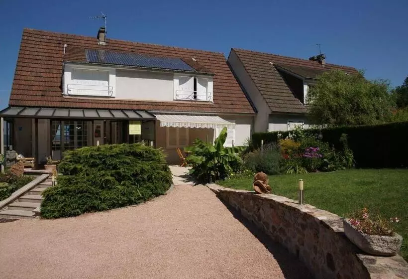 Aamiaismajoitus (B&B) Chambres D Hotes à Autun