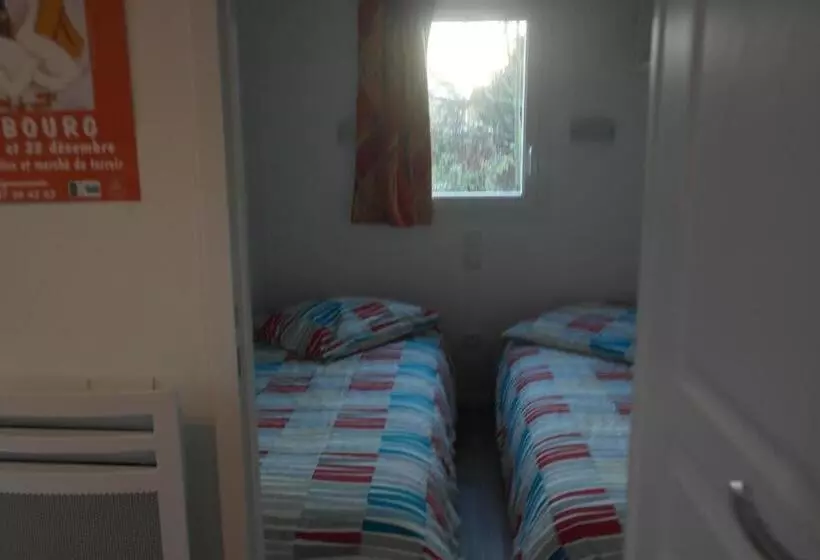Aamiaismajoitus (B&B) Chambres D'hôtes Sandrine Louis