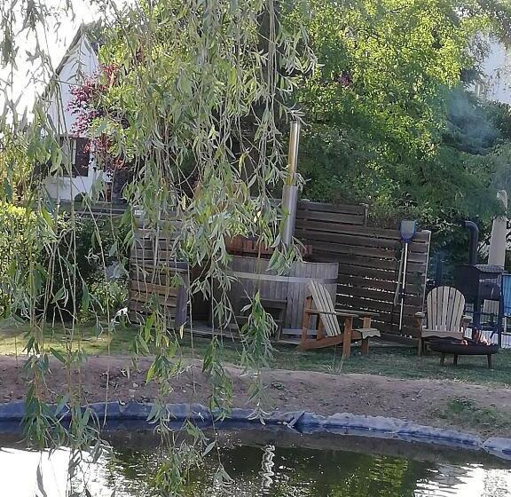 مبيت وإفطار Chambres D'hôtes Sandrine Louis