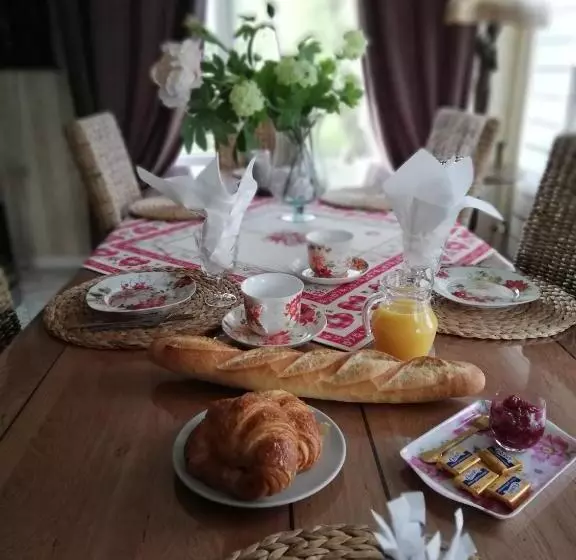 Aamiaismajoitus (B&B) Chambres D'hôtes Sandrine Louis