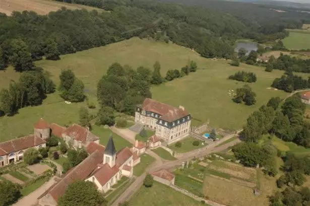 Aamiaismajoitus (B&B) Château De Flée