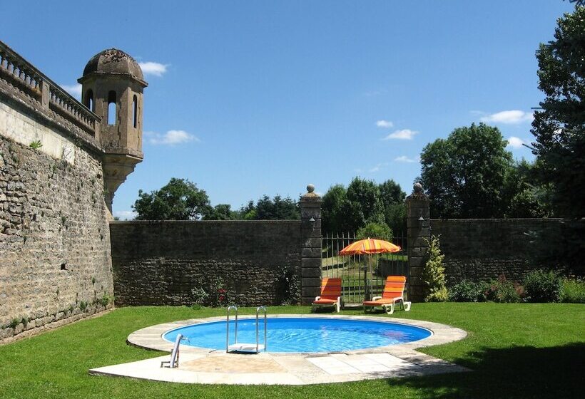 مبيت وإفطار Château De Flée