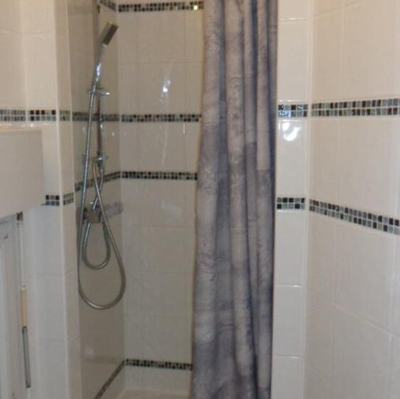 민박 Domaine Du Vieux Gaval