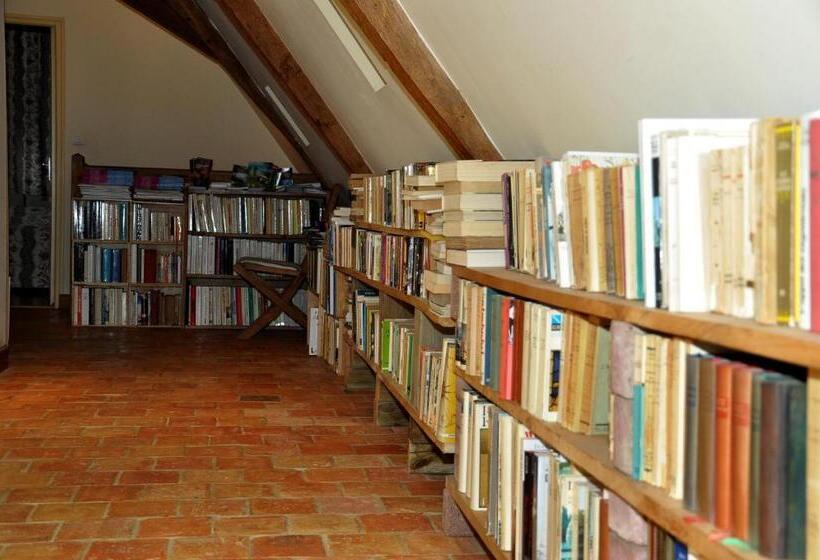 住宿加早餐  Grange Du Plessis