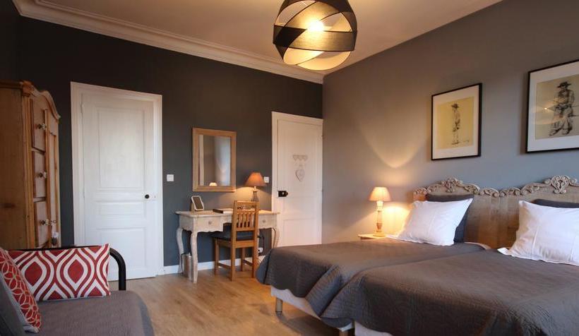 تختخواب و صبحانه La Villa Garenne