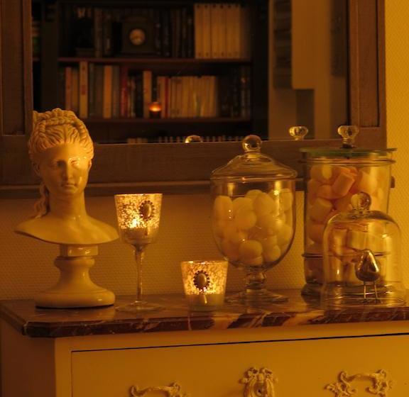 تختخواب و صبحانه La Villa Garenne