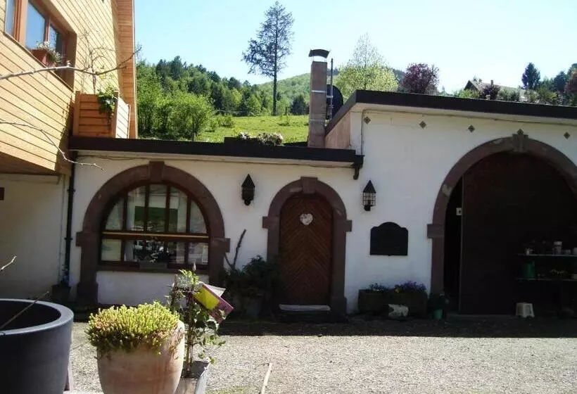 Aamiaismajoitus (B&B) L'atelier De Gisèle