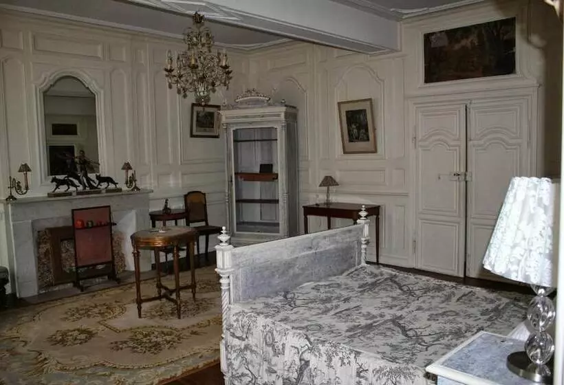 Aamiaismajoitus (B&B) Le Clos Du Prince