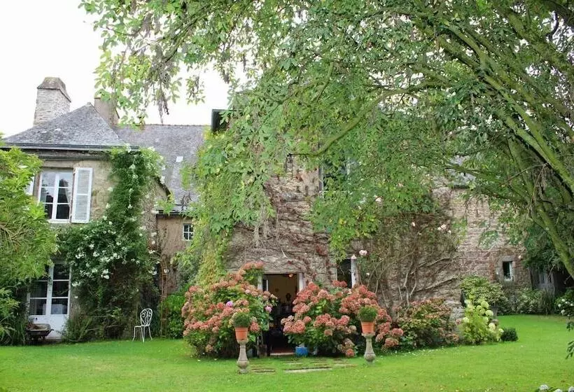 Aamiaismajoitus (B&B) Le Clos Du Prince