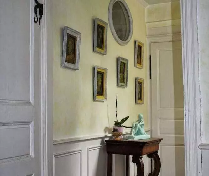 Aamiaismajoitus (B&B) Le Clos Du Prince