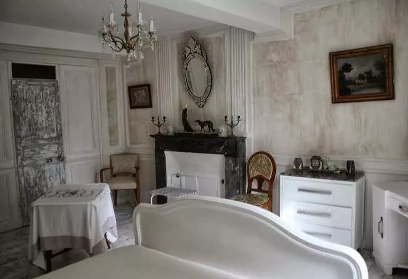 Aamiaismajoitus (B&B) Le Clos Du Prince