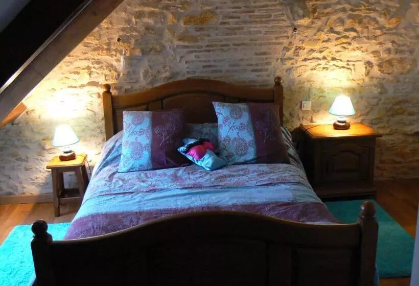 Aamiaismajoitus (B&B) Le Manoir Des Chapelles