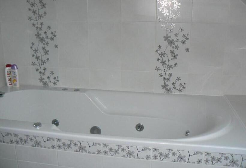 צימר Le Manoir Des Chapelles