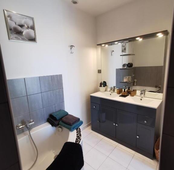 צימר Le Mas Des Loges   Les Vans / Chambonas