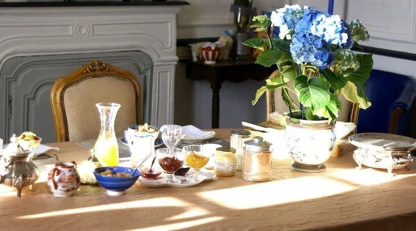 تختخواب و صبحانه Manoir De Belle Noë