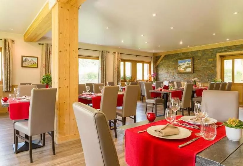 Hotelli Chalet Hôtel Le Beausoleil, The Originals Relais