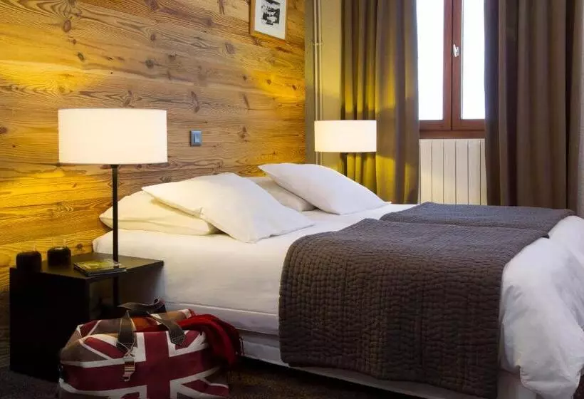 Hotel Hillary