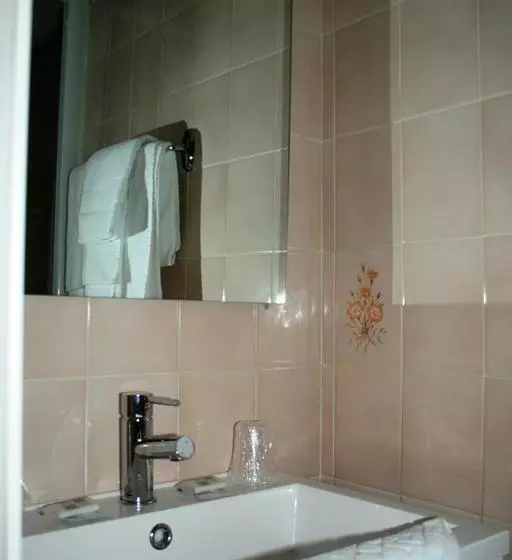 هتل Hôtel Les Castets D'ayré