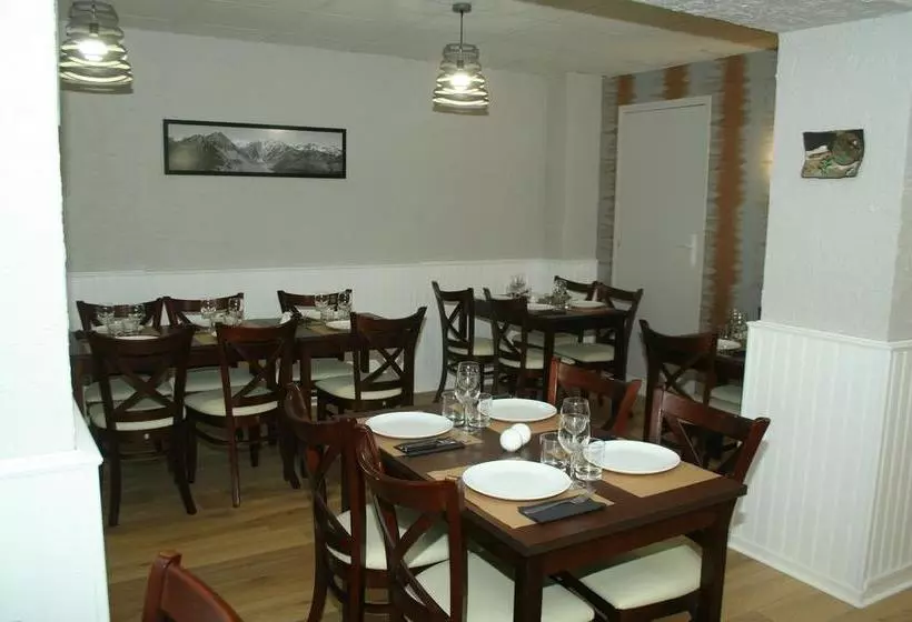 هتل Hôtel Les Castets D'ayré