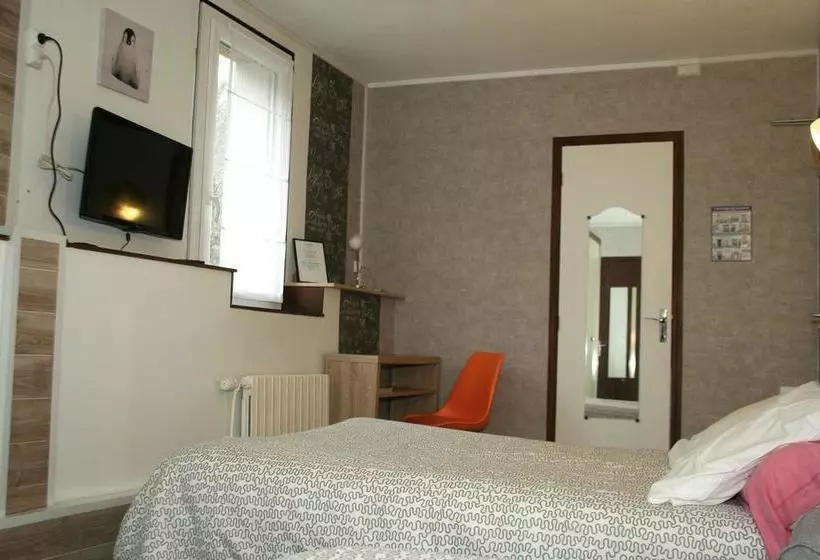 هتل Hôtel Les Castets D'ayré