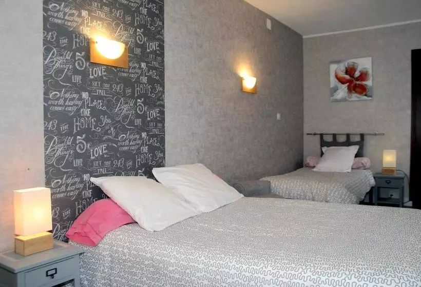 هتل Hôtel Les Castets D'ayré