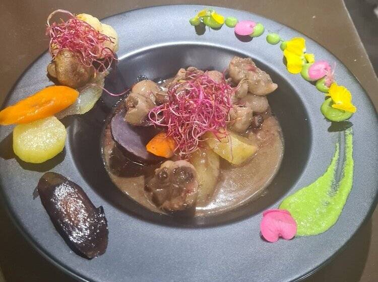 酒店 Hôtel Restaurant Le Victor Hugo