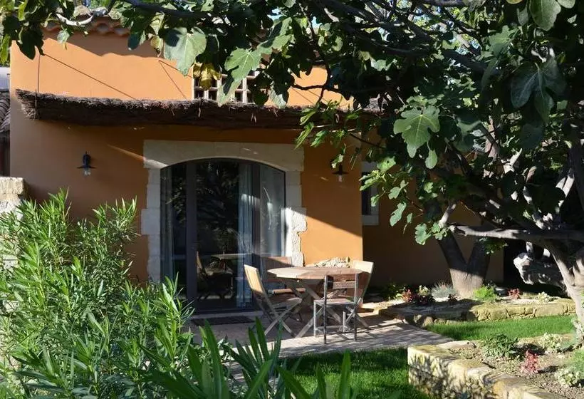 Hotelli La Belle Vie